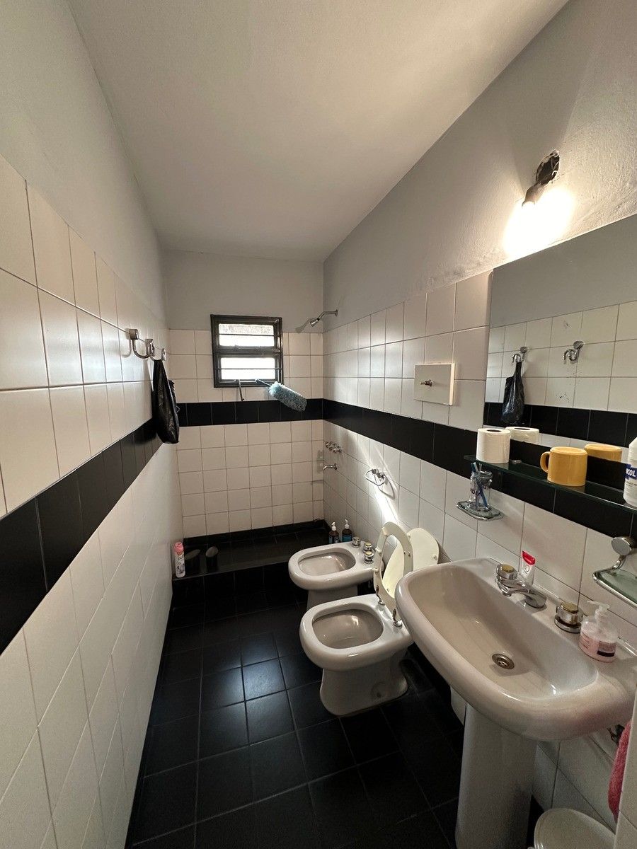 Galpón 1363 M2 En Venta, Altura 9.2 Mts, C/ Puente Grúa, Oficinas,Baños, Vestuarios. Lomas Del Mirador. — foto 15