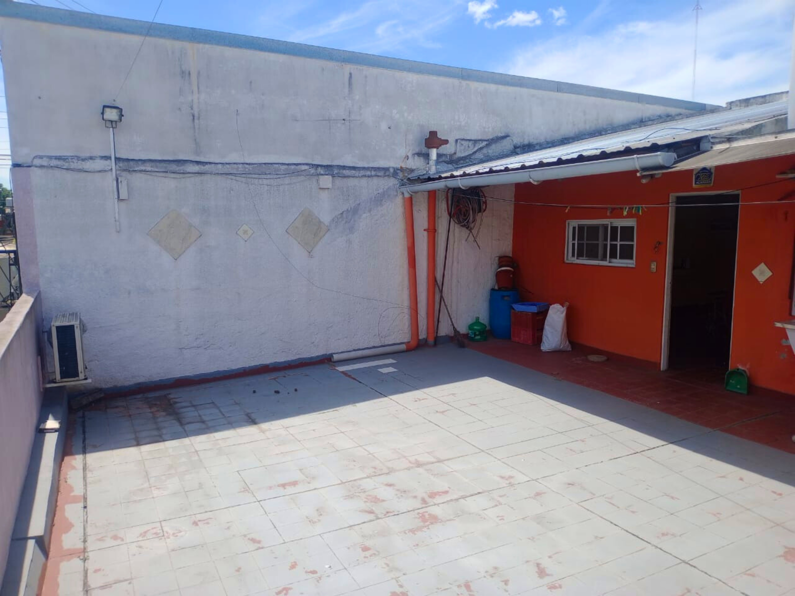 VENTA Casa 3 ambientes - patio - quincho- terraza - La Tablada — foto 13