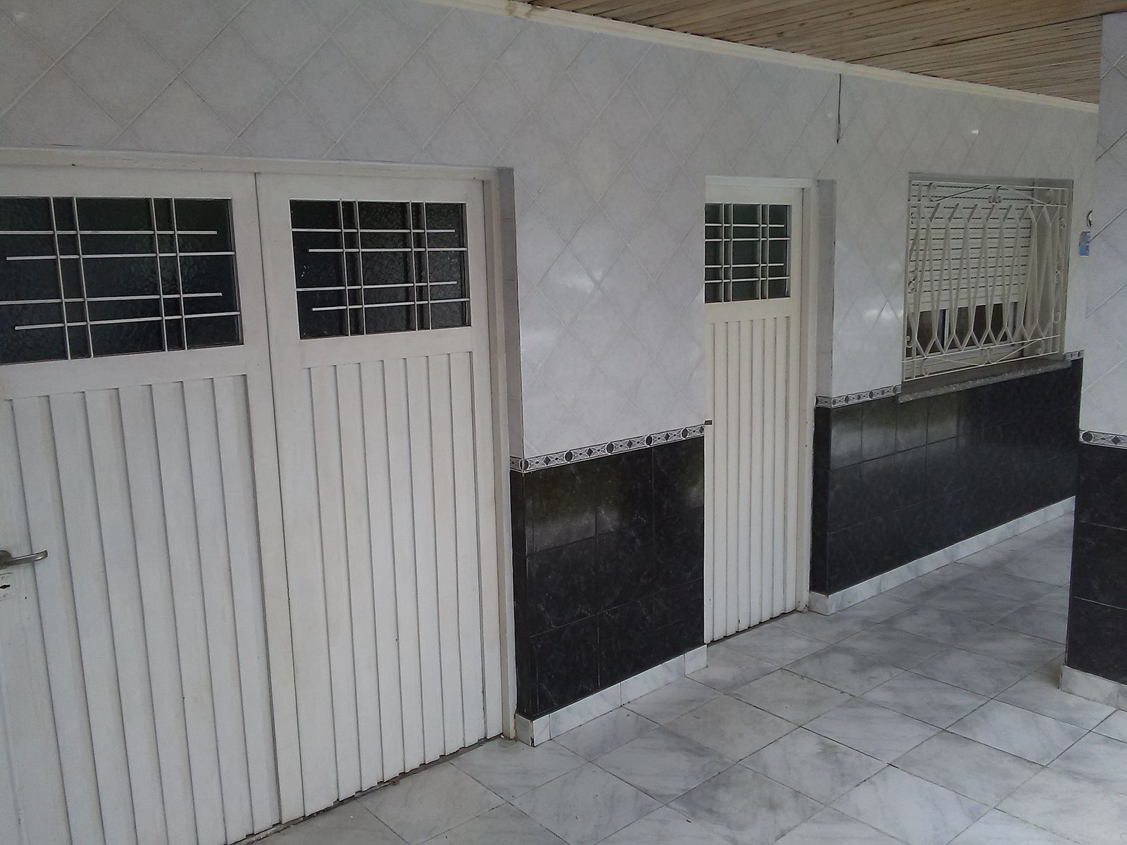 VENTA Casa de 3 ambientes patio - garage - terraza - La Tablada — foto 2