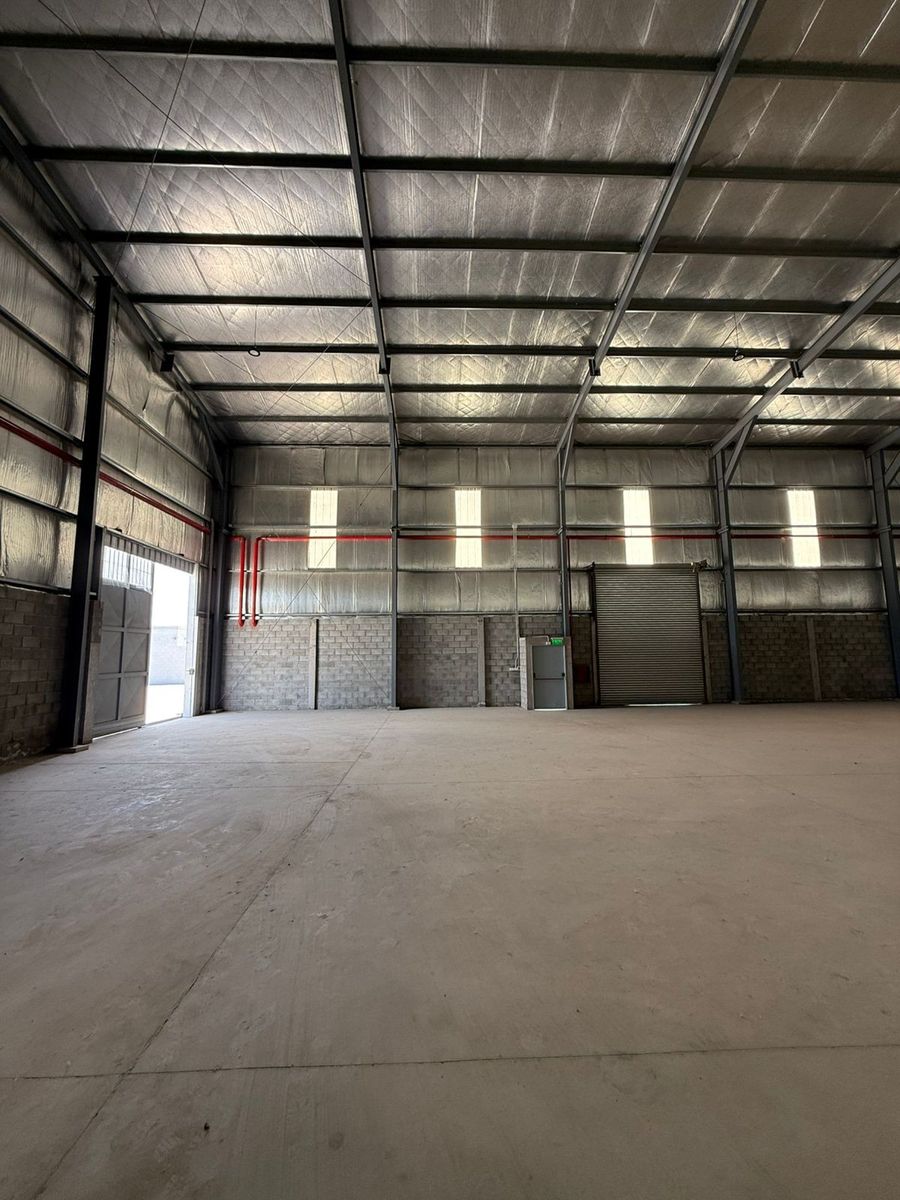 Nave Industrial 3970 M2 Cub. C/ Playa De Maniobras De 5500 M2, A Mts DeAu. Ezeiza Cañuelas, Carlos Spegazzini. — foto 7
