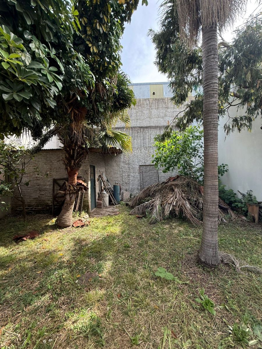 Venta Local Con Vivienda Integrada - Fondo Libre - A Refaccionar - LomasDel Mirador — foto 14