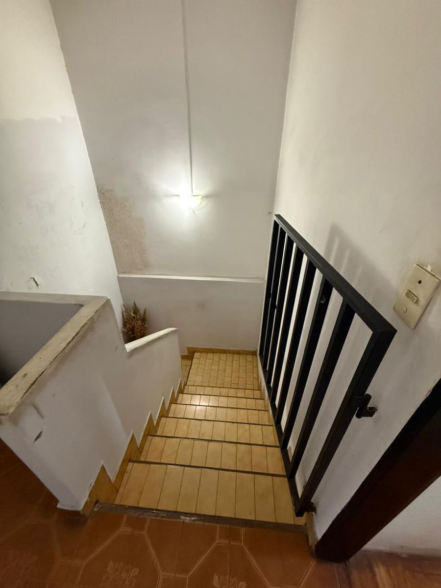Duplex 3 Amb. Amplios C/ Garage Y Patio, Lomas Del Mirador. — foto 8