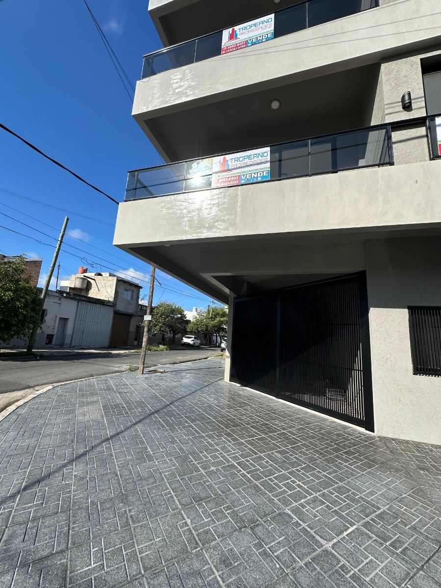 Departamento En Venta En Lomas Del Mirador — foto 2