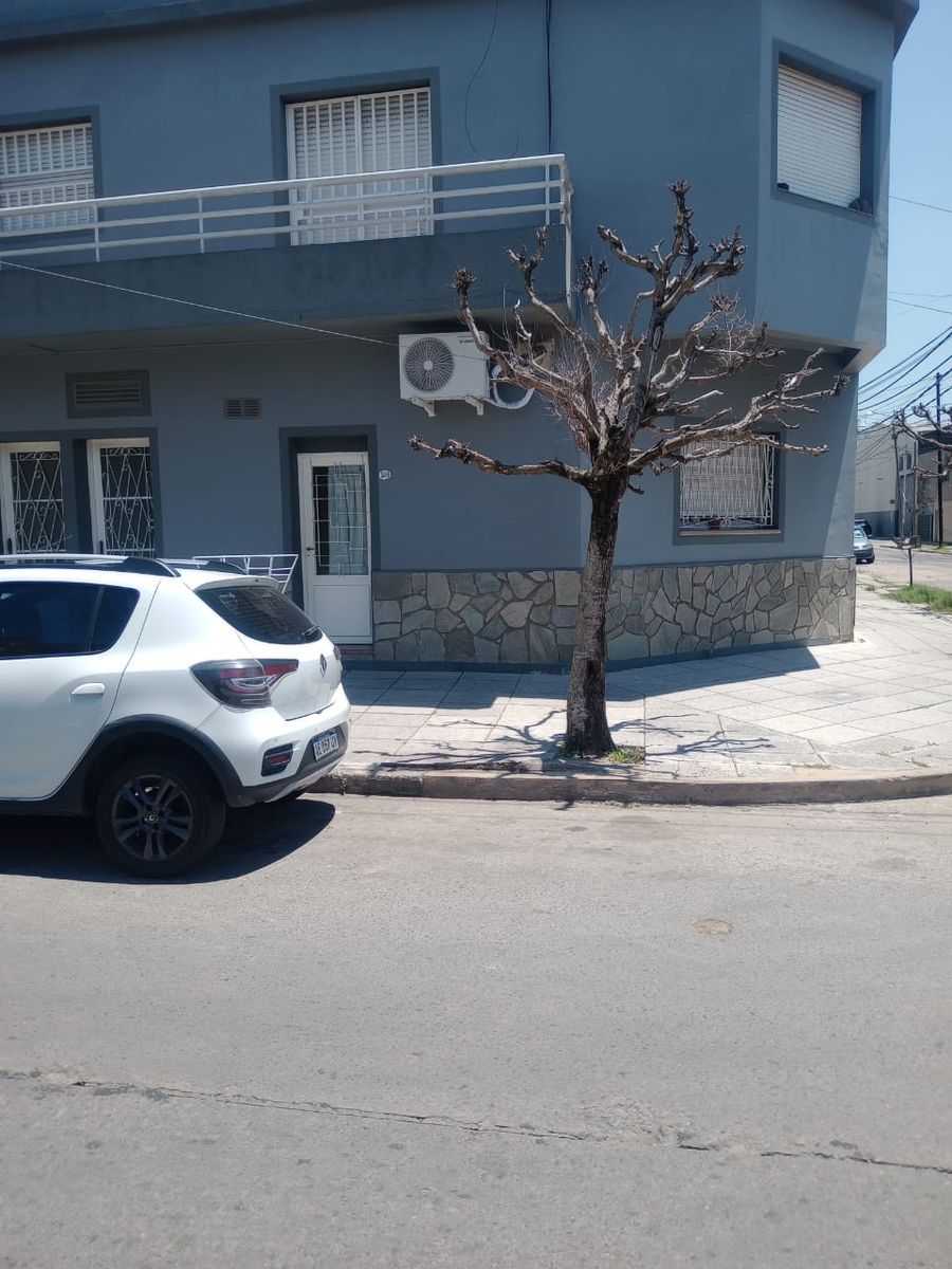 Venta Departamento De 2 Ambientes Planta Baja La Tablada