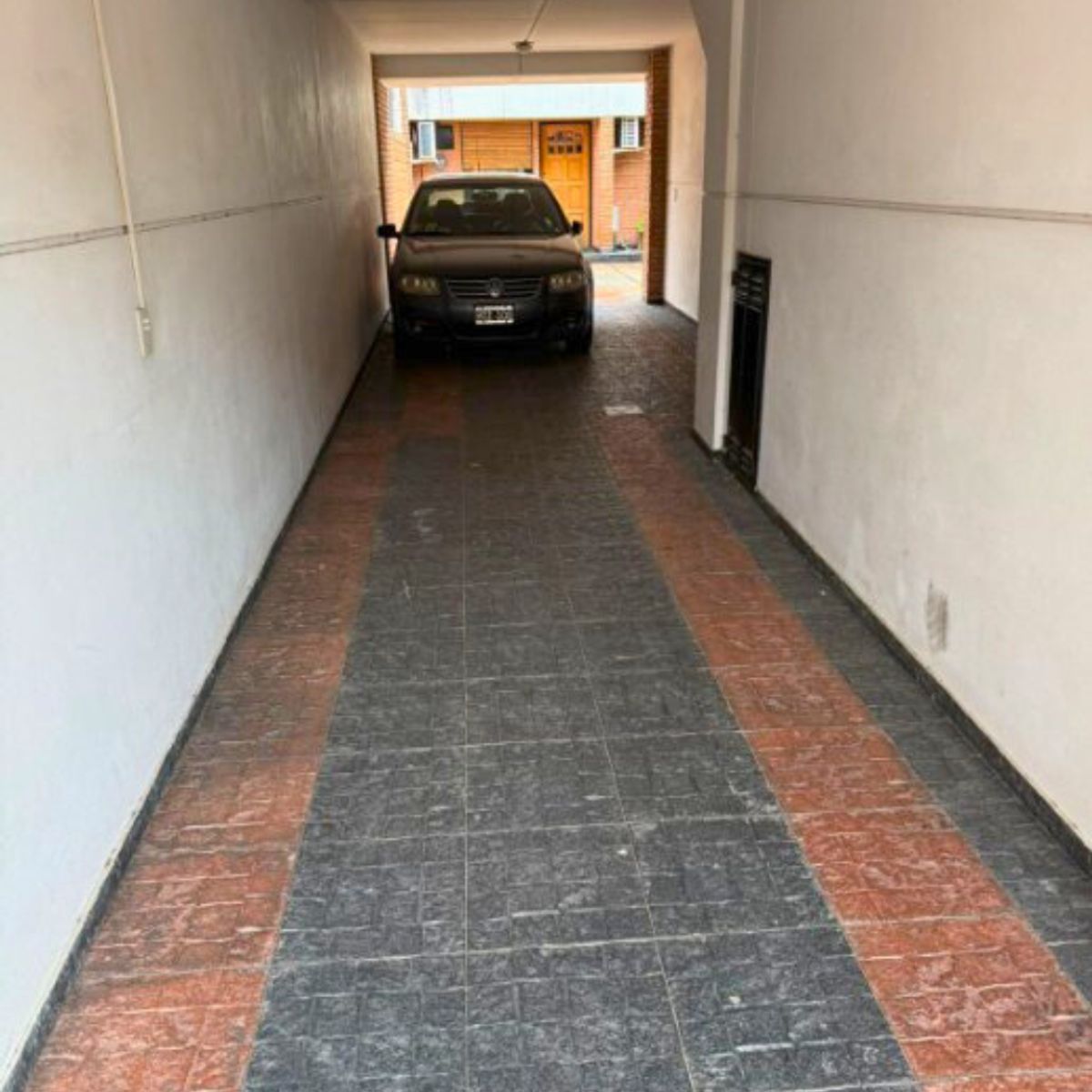 ALQUILER Duplex de 3 ambientes lavadero - cochera Ramos Mejia - 2