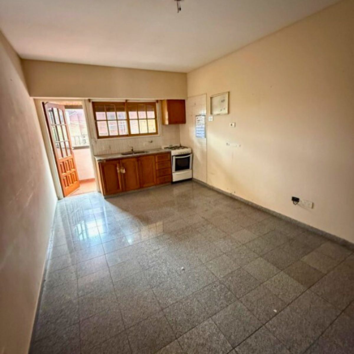 ALQUILER Duplex de 3 ambientes lavadero - cochera Ramos Mejia - 3