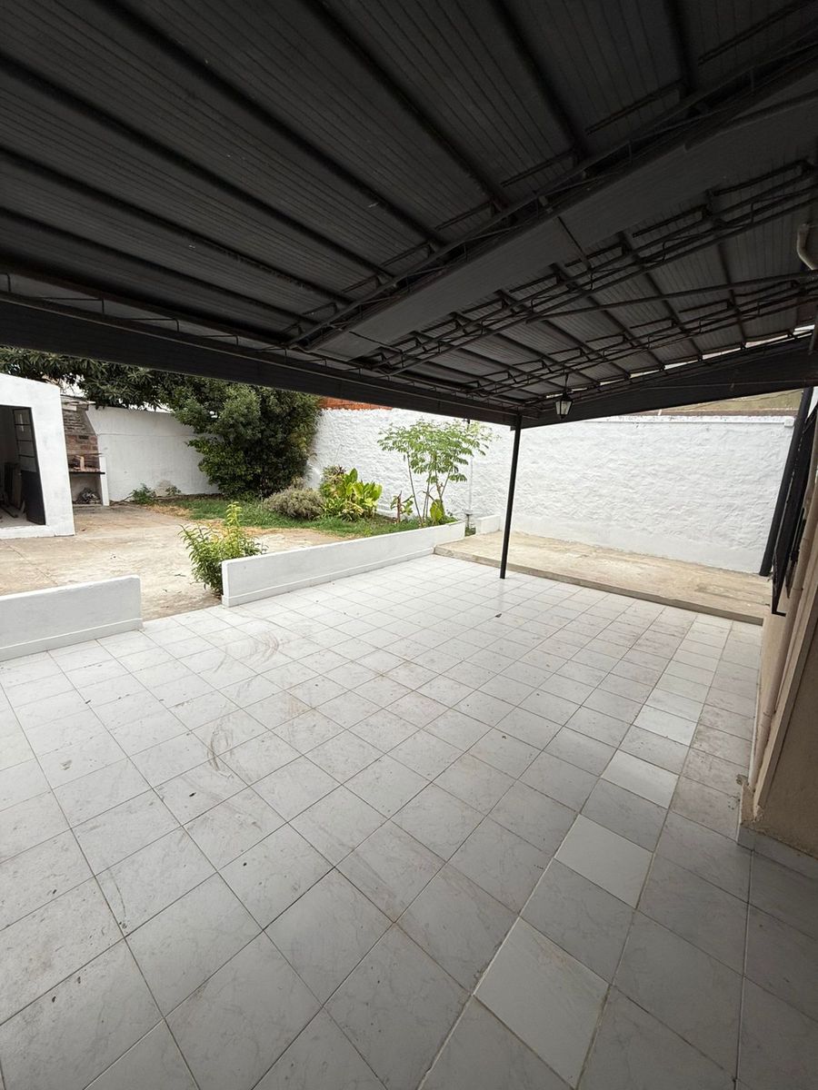 Venta Casa De 4 Ambientes - Patio - Garage - La Tablada — foto 10