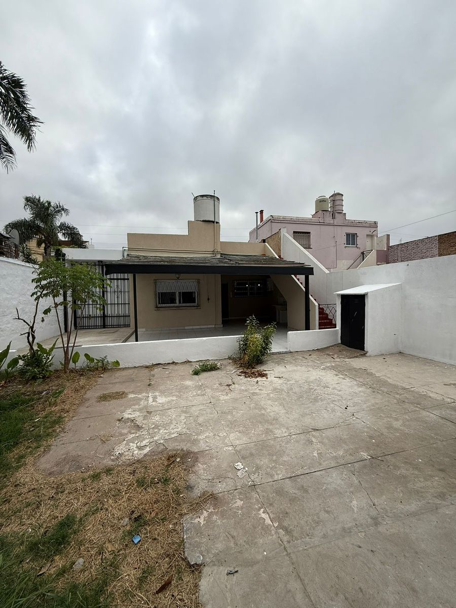 Venta Casa De 4 Ambientes - Patio - Garage - La Tablada — foto 12