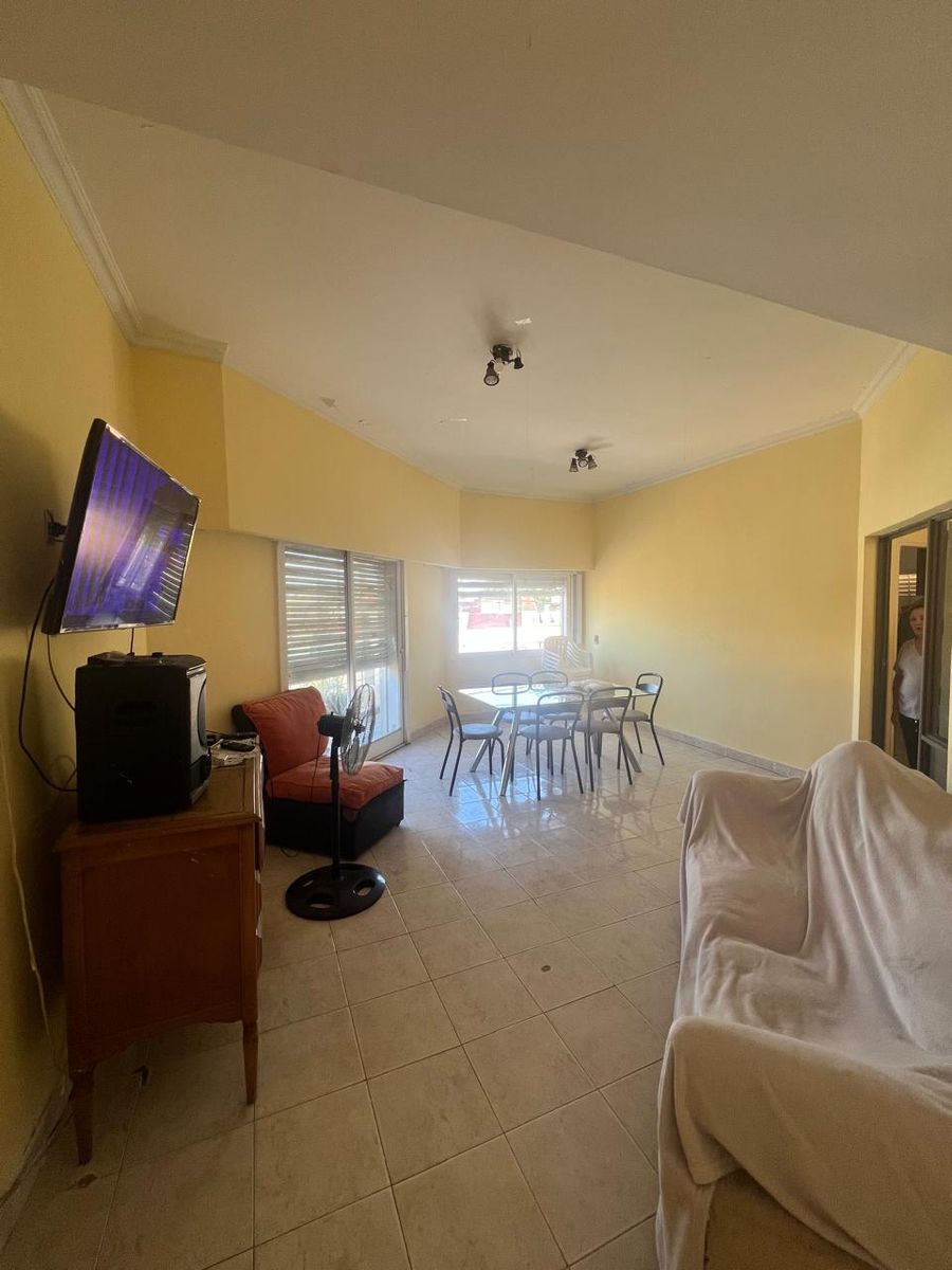 VENTA PH tipo casa de 4 ambientes - patio y terraza - La Tablada - 4
