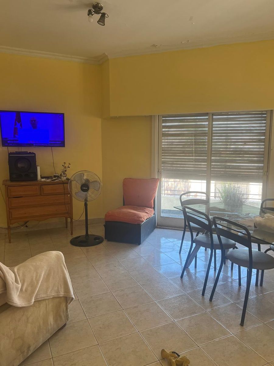 VENTA PH tipo casa de 4 ambientes - patio y terraza - La Tablada - 5