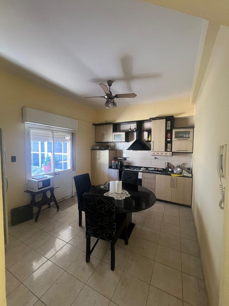 VENTA PH tipo casa de 4 ambientes - patio y terraza - La Tablada - 6