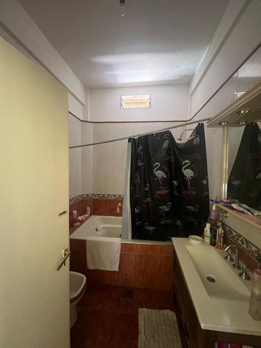 VENTA PH tipo casa de 4 ambientes - patio y terraza - La Tablada - 9