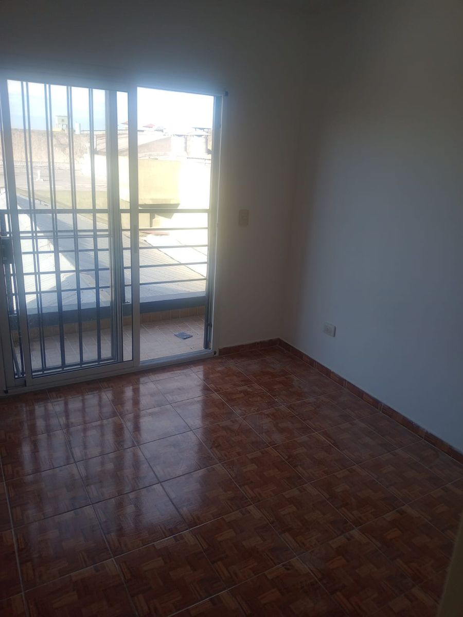Alquiler Departamento 3 Ambientes Amplio La Tablada - 9