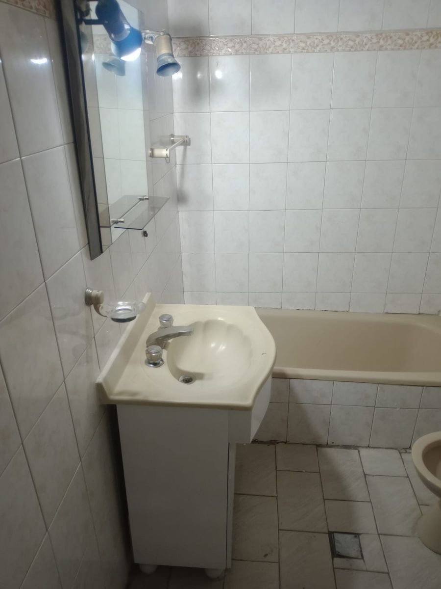 VENTA DOS PH DE 3 AMBIENTES EN LA TABLADA - 11