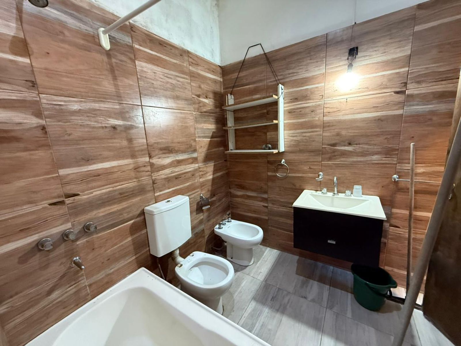 2 casas en block en La Tablada en venta - 8