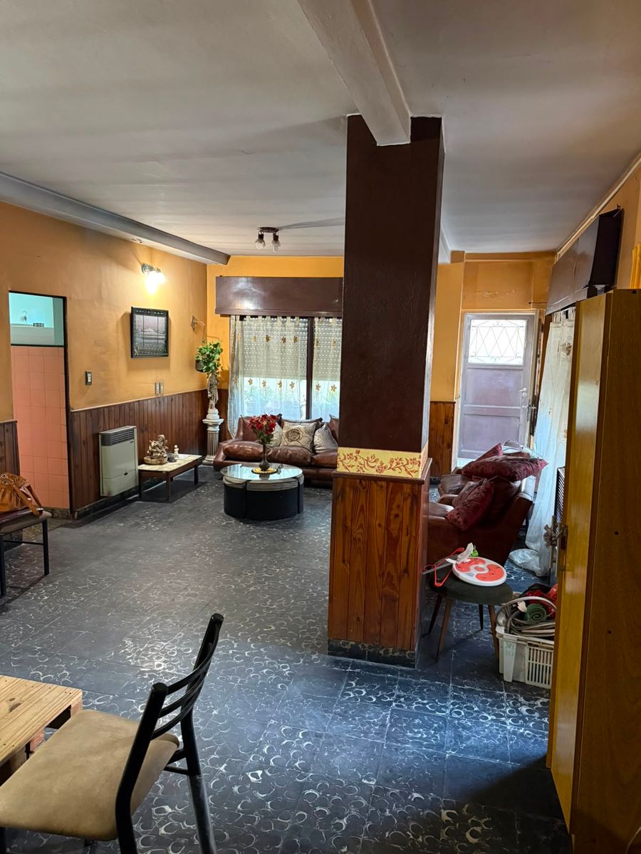 2 casas en block en La Tablada en venta - 28
