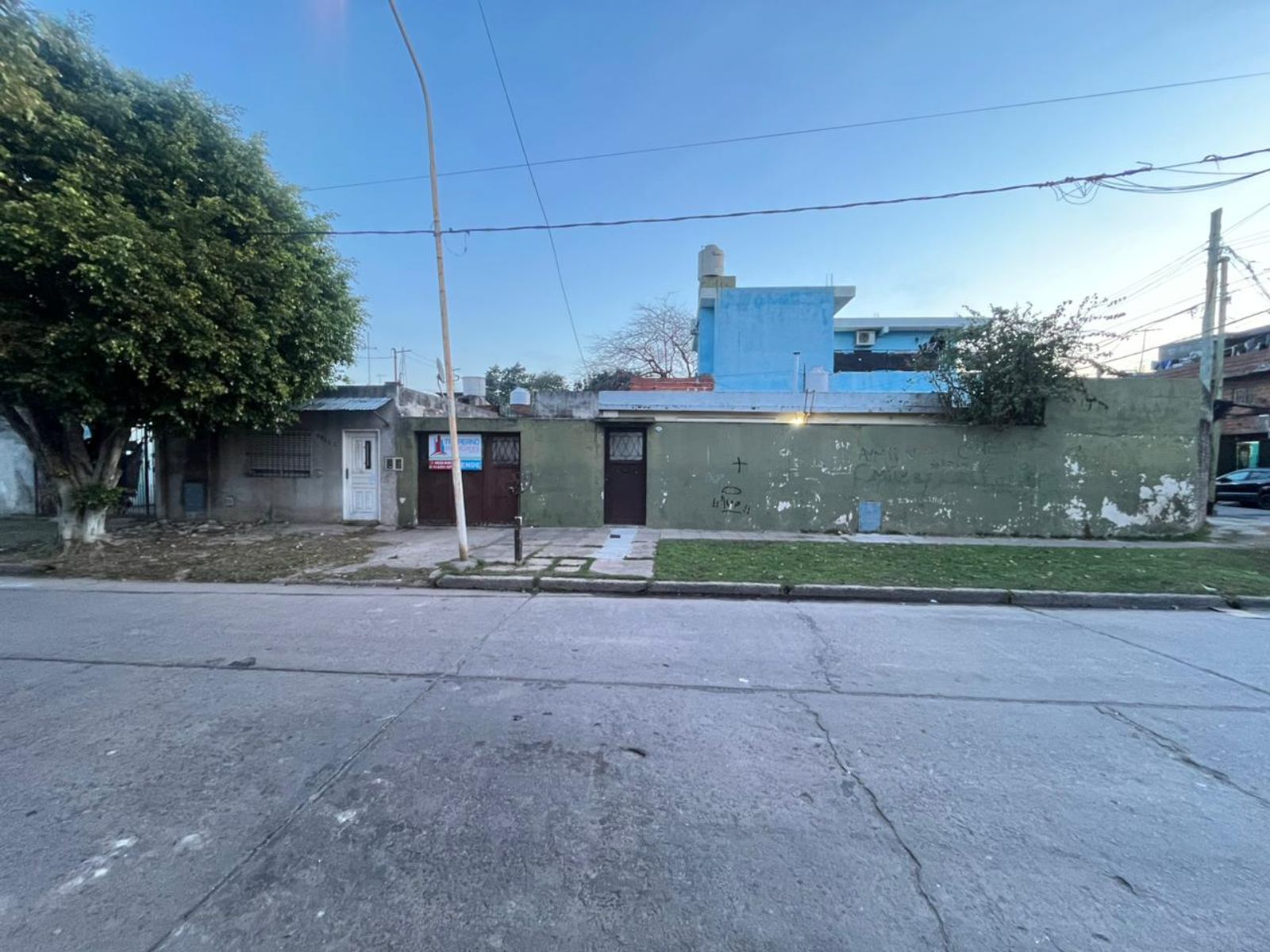 2 casas en block en La Tablada en venta - 29