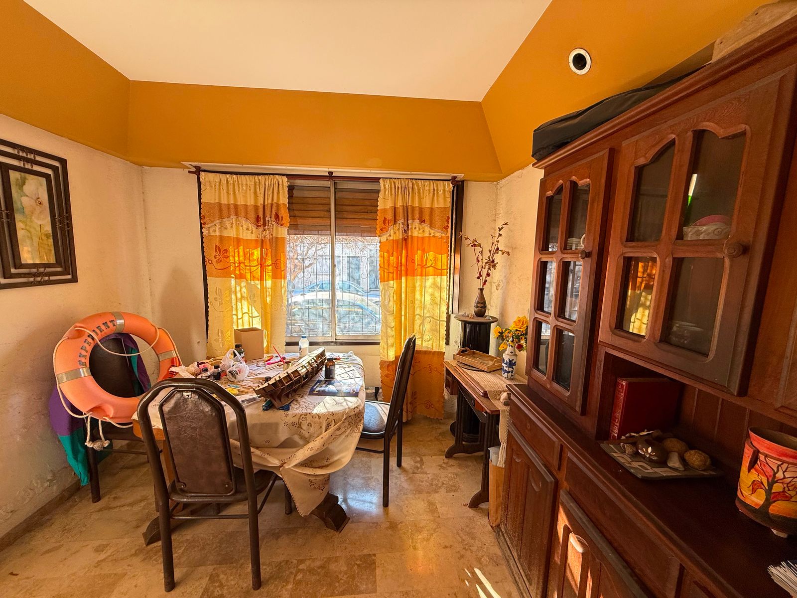 Casa en venta 6 ambientes con Jardin cochera pasante quincho y despensa - 39