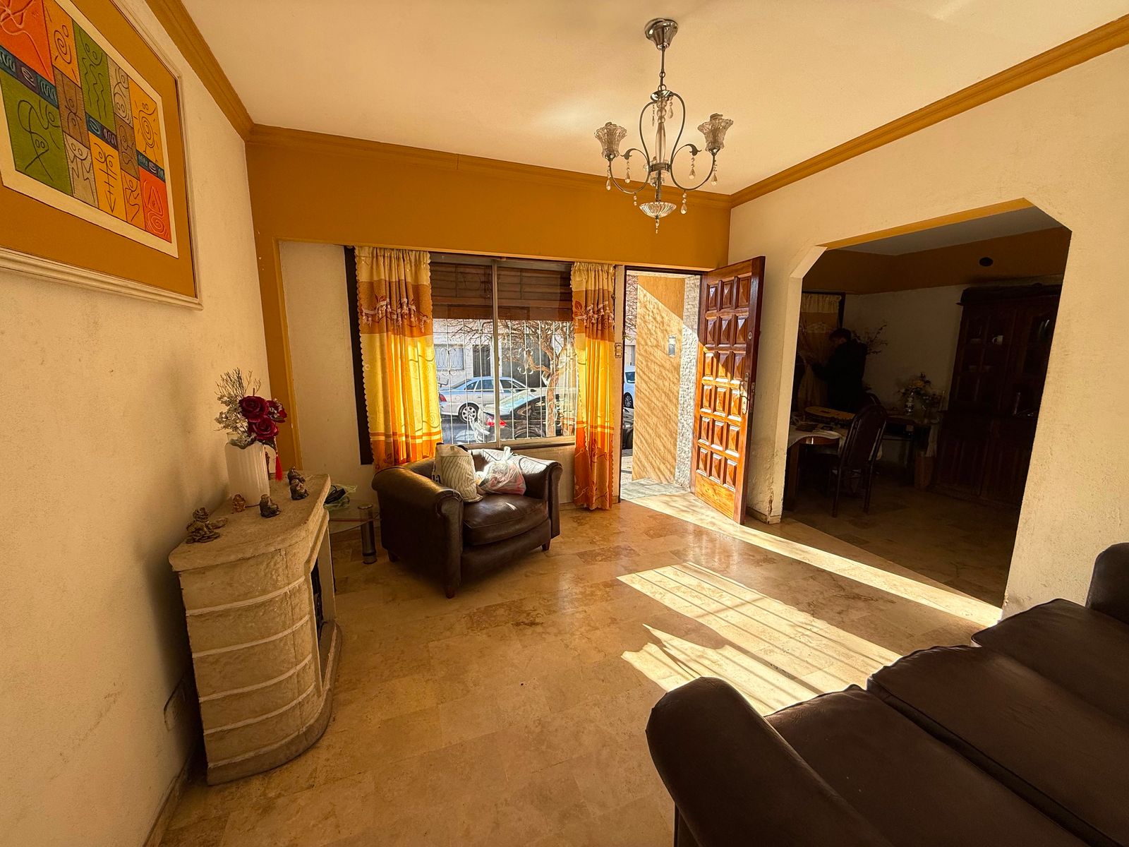 Casa en venta 6 ambientes con Jardin cochera pasante quincho y despensa - 47