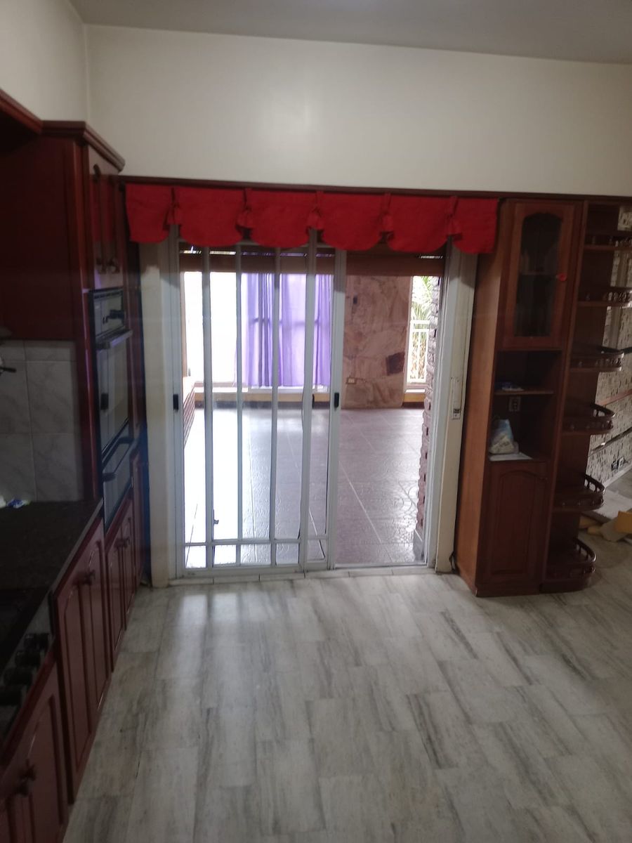 Excelente departamento tipo casa en alquiler - 2