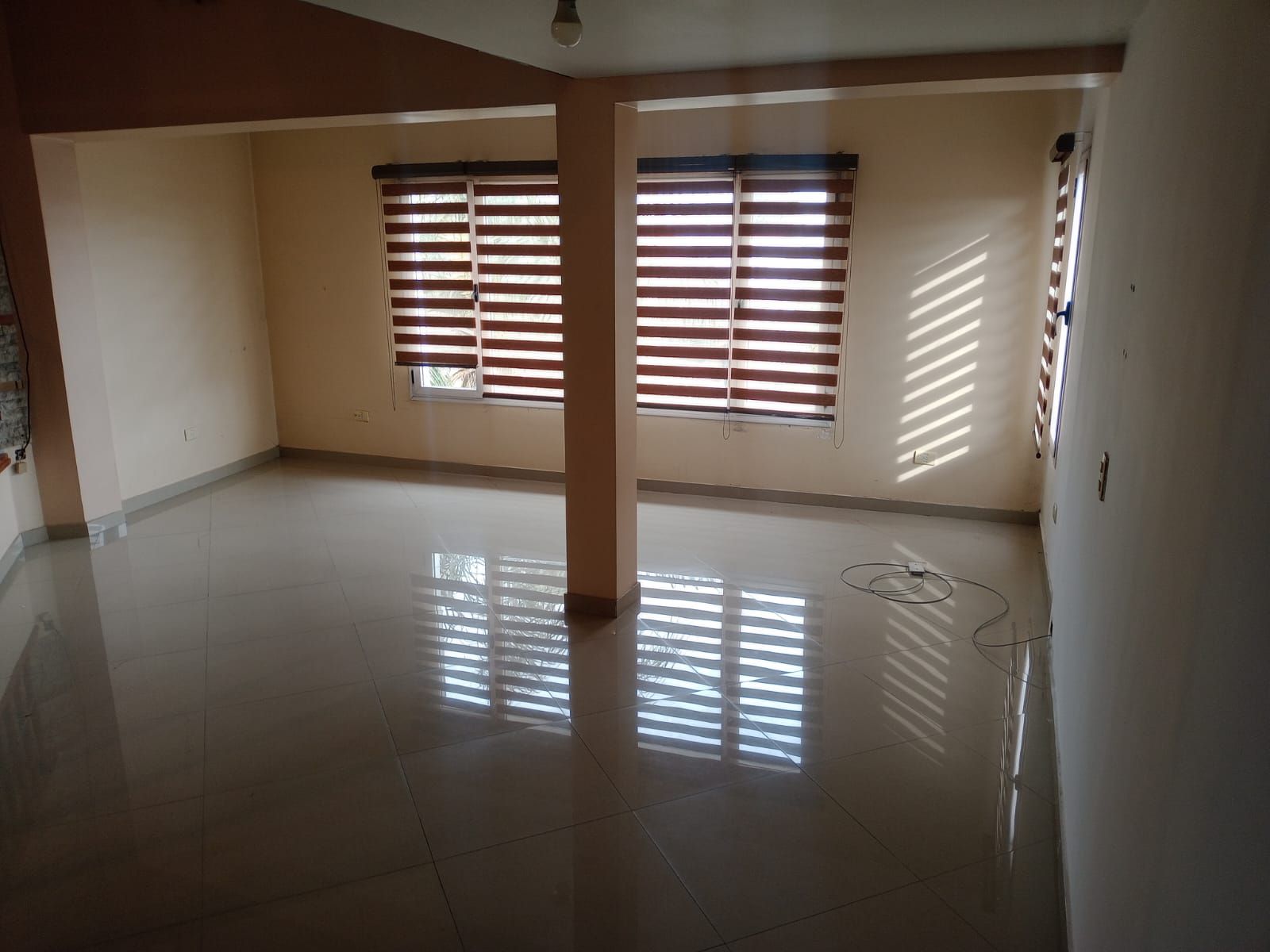 Excelente departamento tipo casa en alquiler - 8