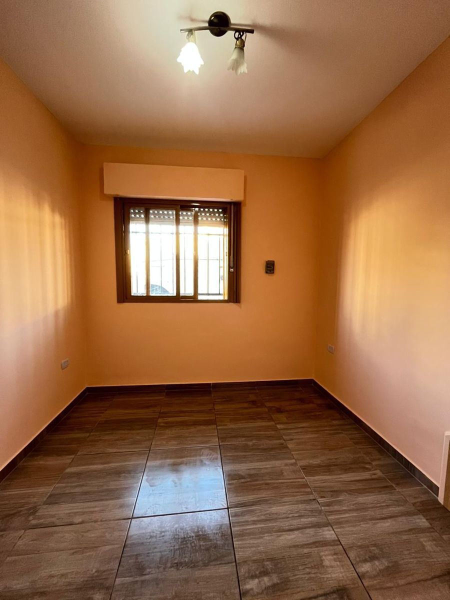 PH 2 ambientes lavadero en alquiler en La Tablada sin expensas - 9