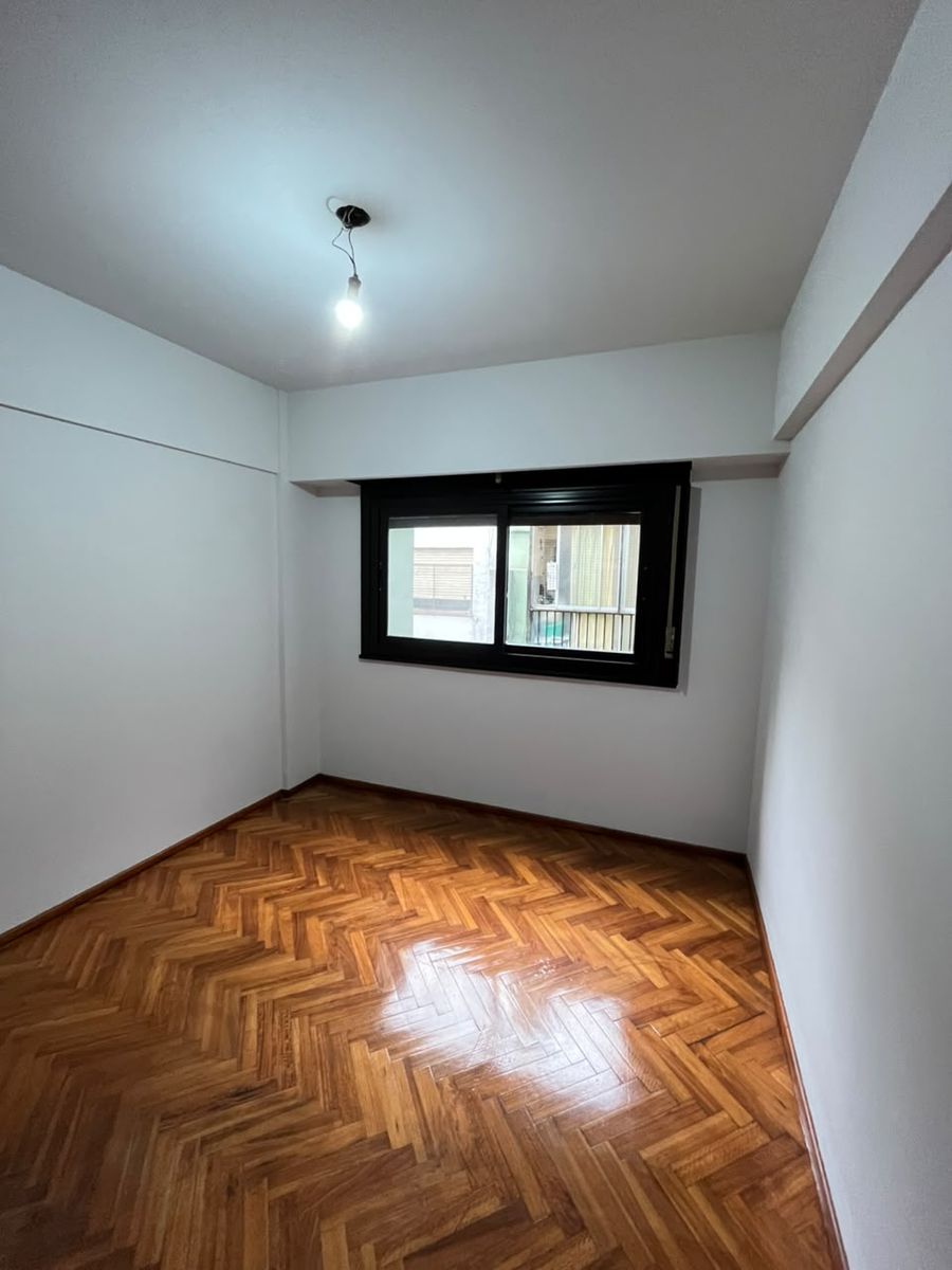 Departamento 2 ambientes en alquiler en Floresta - 3