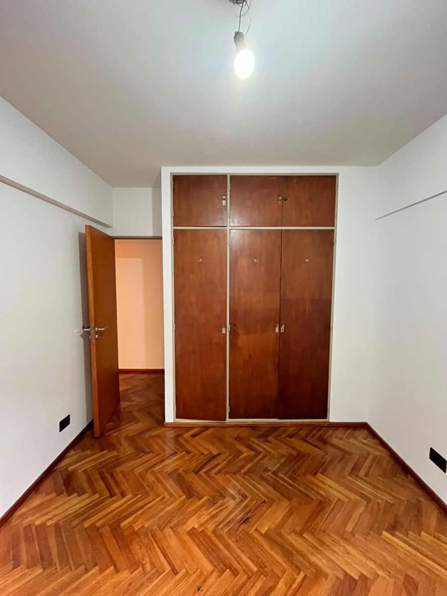 Departamento 2 ambientes en alquiler en Floresta - 4