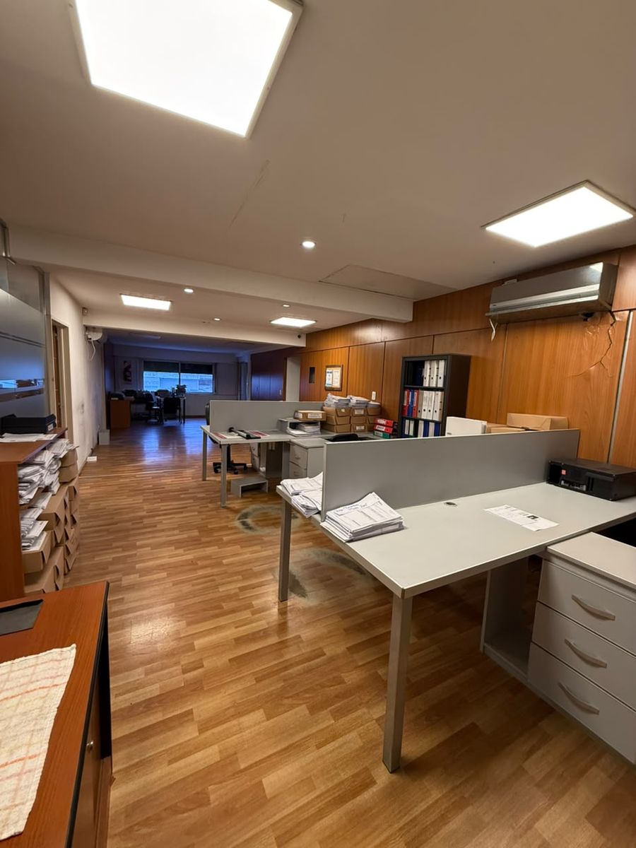 Oficinas En Alquiler 203 M2 Cub. En Planta Alta Importantes Accesos Lomas Del Mirador - 3