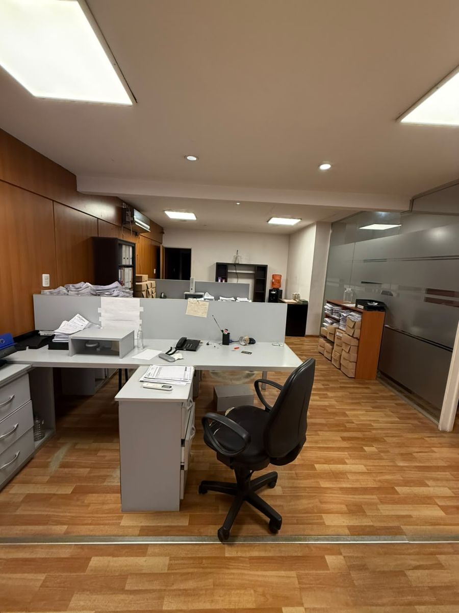 Oficinas En Alquiler 203 M2 Cub. En Planta Alta Importantes Accesos Lomas Del Mirador - 4