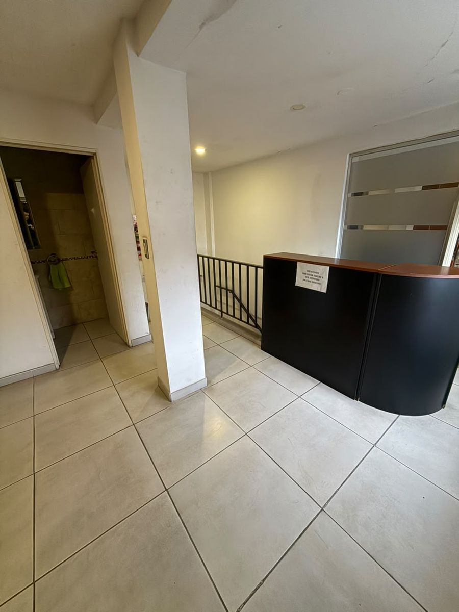 Oficinas En Alquiler 203 M2 Cub. En Planta Alta Importantes Accesos Lomas Del Mirador - 14