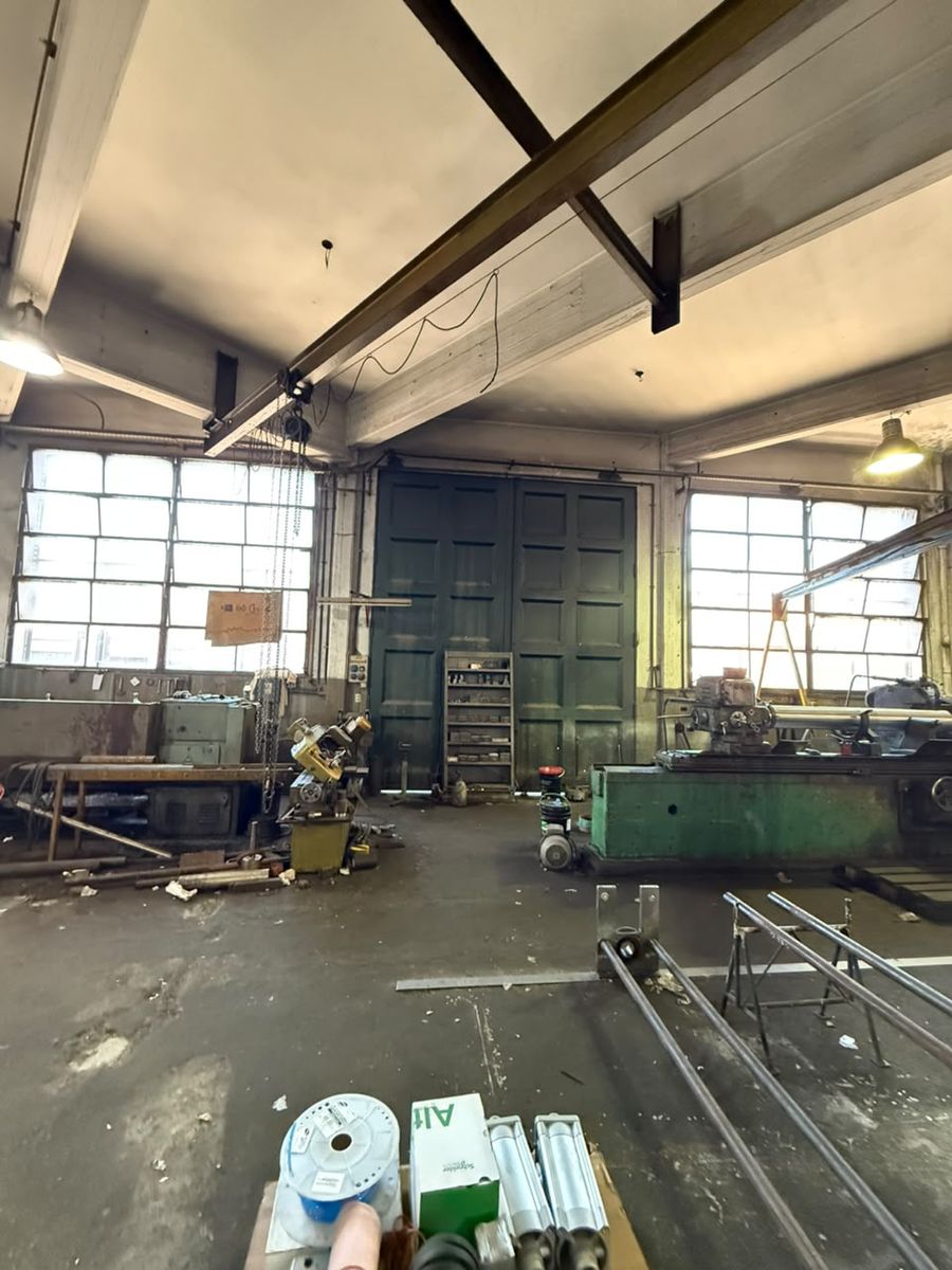 Galpon Industrial 500M2 Cub. Sobre Av. Diaz Velez Importantes Accesos En Ramos Mejia - 18