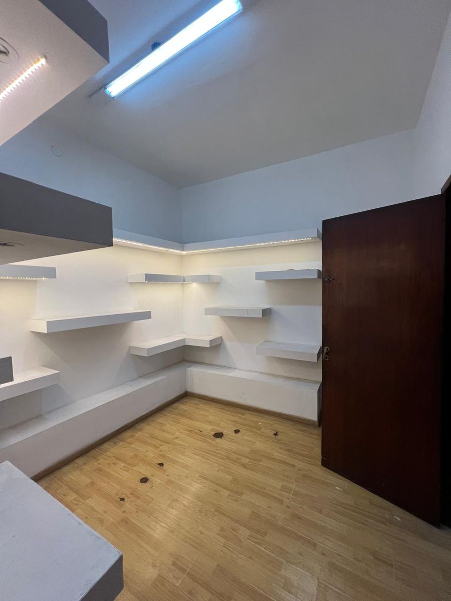 Galpon en Venta en Lomas Del Mirador 550m2 - 15