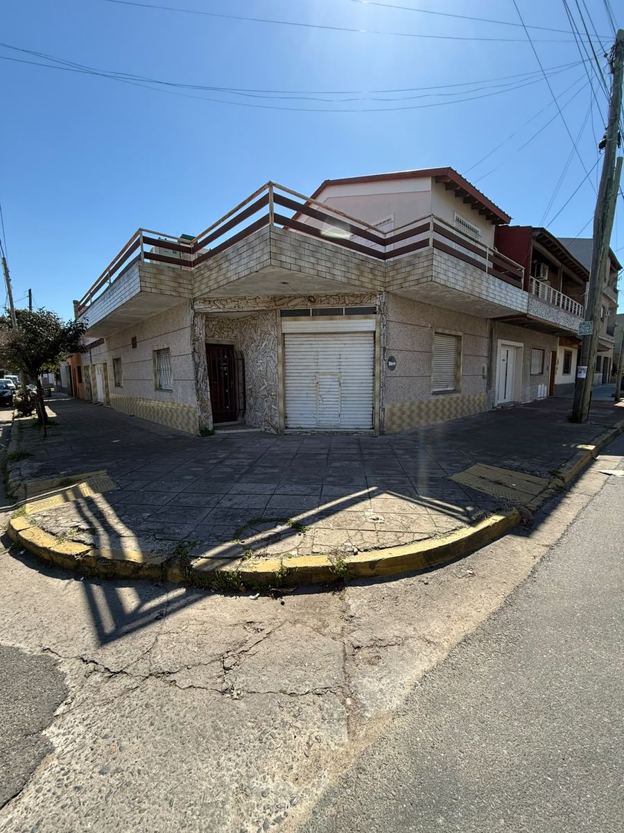 Local En Alquiler, Esquina Olleros y Cerrito, La Tablada — foto 11