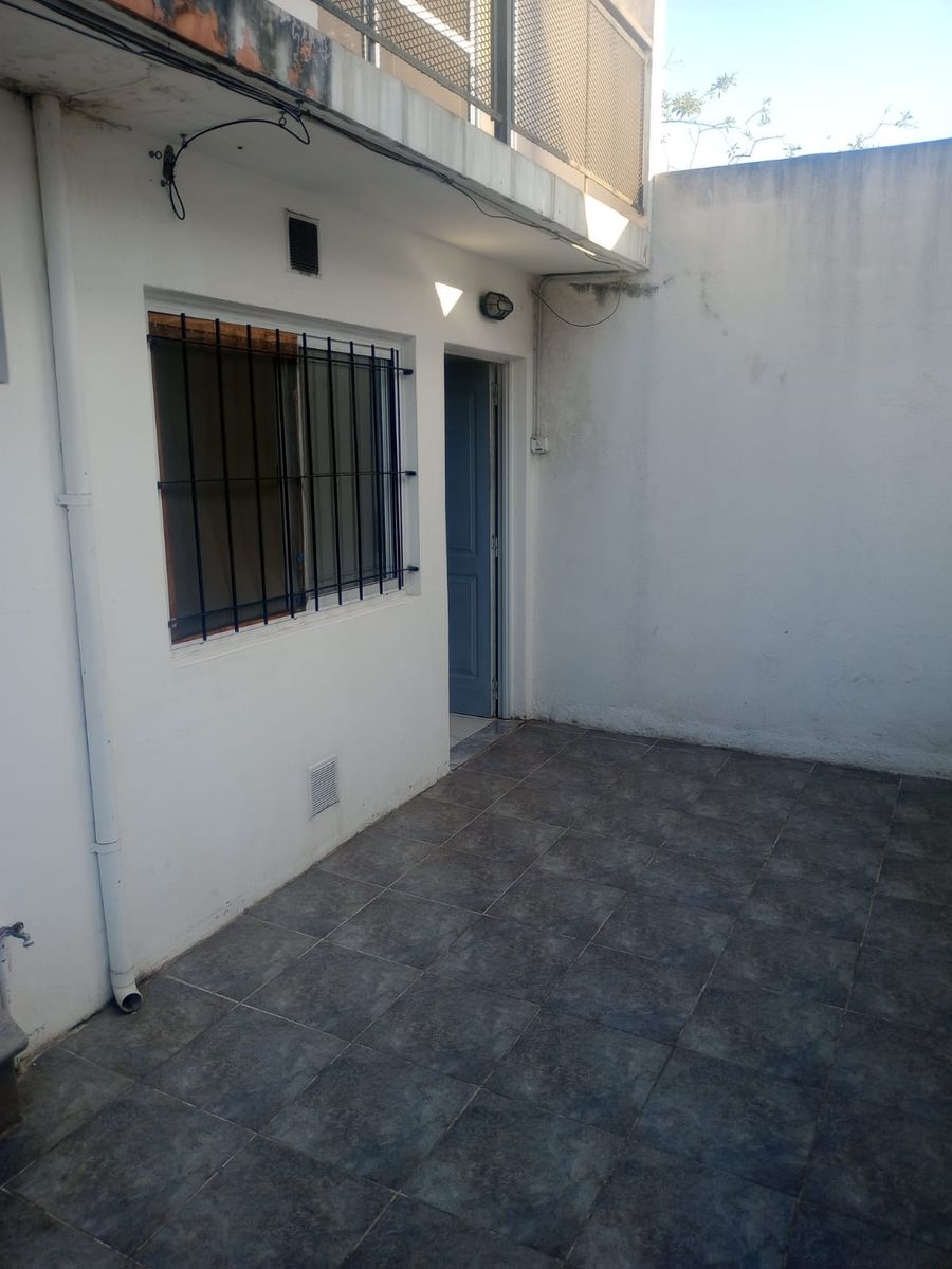 Alquiler PH 2 Ambientes Al fondo, Villa Madero - 2