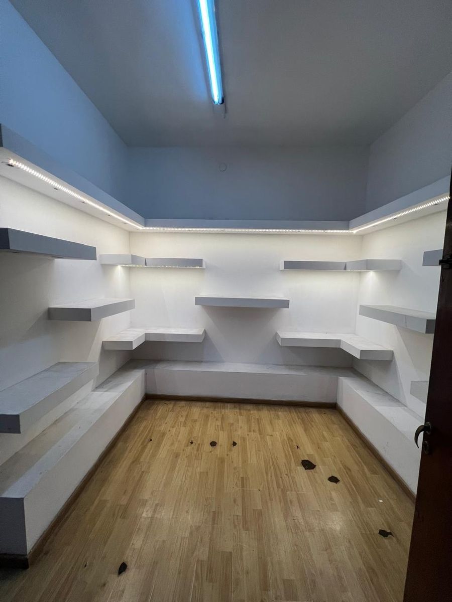 Galpon En Venta De 2 Plantas, Lomas Del Mirador - 11