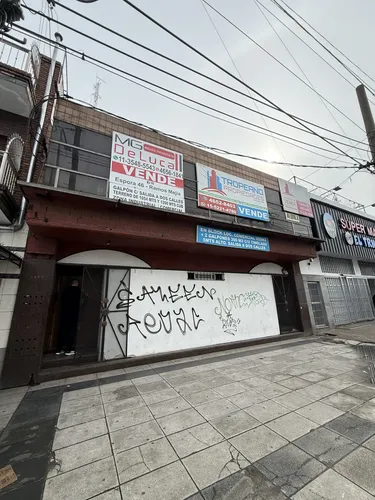 Local Comercial En Alquiler 430 M2 Cub, Sobre Avenida Crovara, La Tablada. - 1