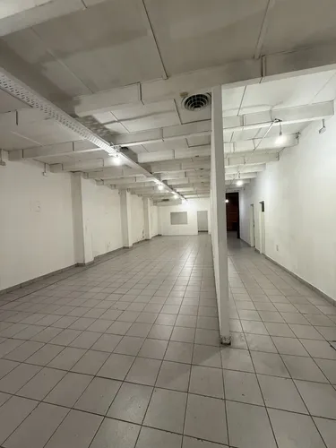 Local Comercial En Alquiler 430 M2 Cub, Sobre Avenida Crovara, La Tablada. - 3