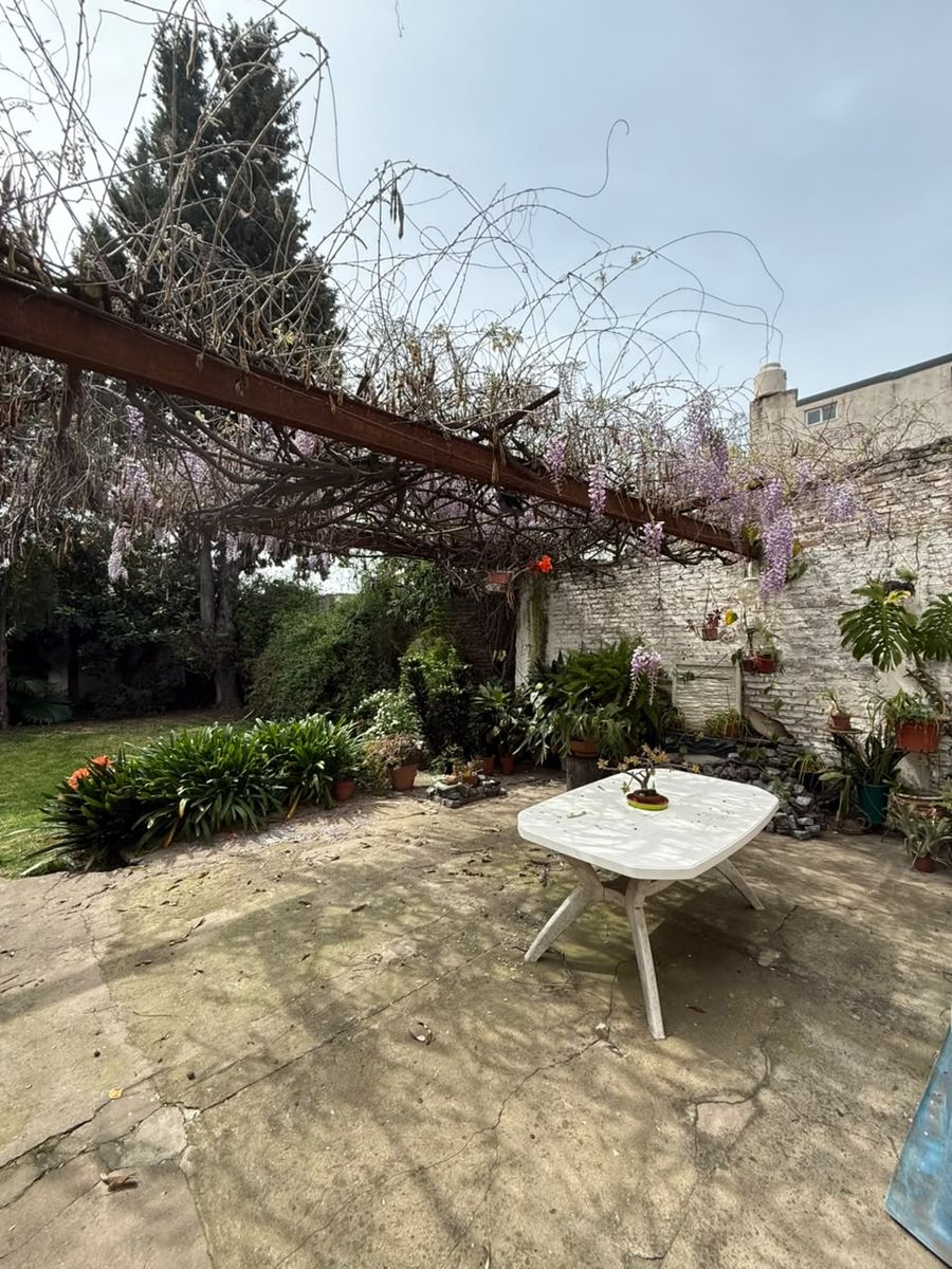 Venta De Vivienda Con Galpon 400m2, La Tablada — foto 14