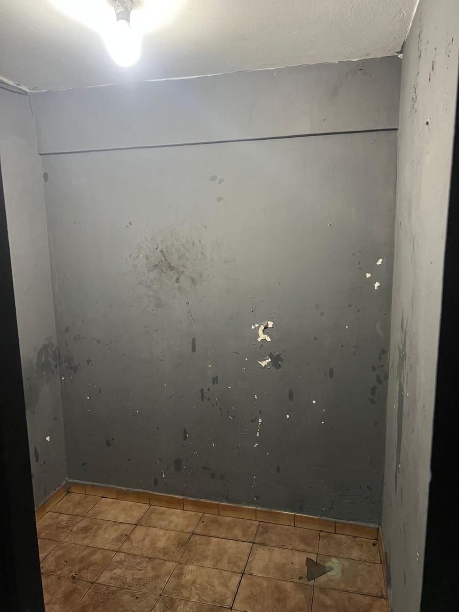 Galpon en Venta con departamento 2 ambientes techo de loza — foto 3