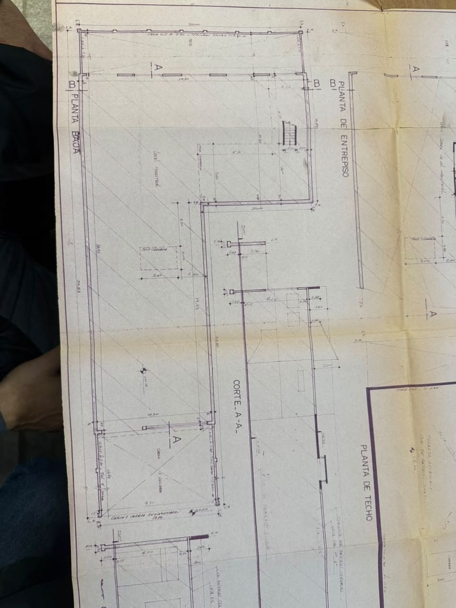 Galpon Industrial En Venta, Lomas Del Mirador, Excelente Superficie y Ubicacion — foto 2