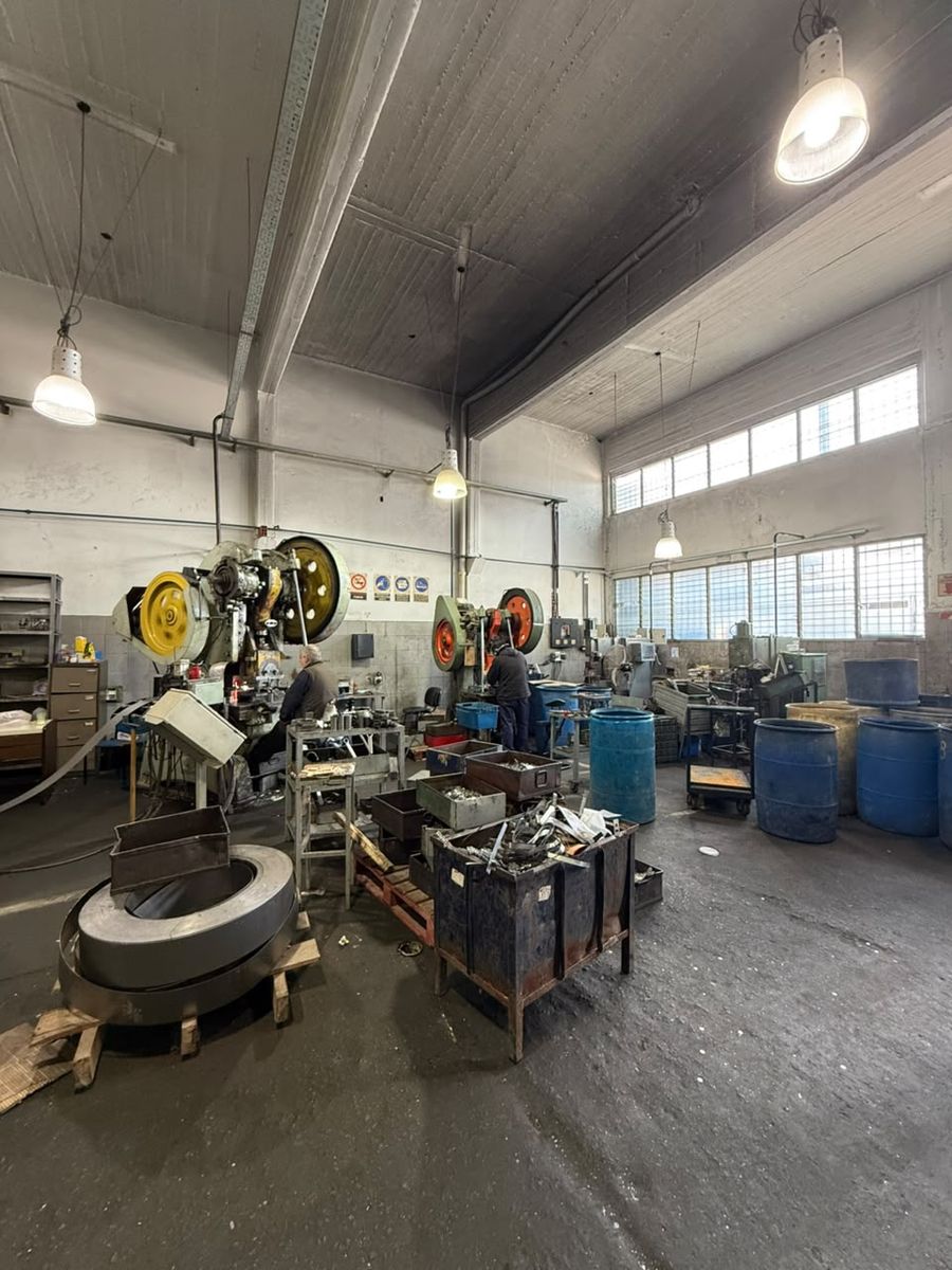 Galpon Industrial En Venta, Lomas Del Mirador, Excelente Superficie y Ubicacion — foto 13