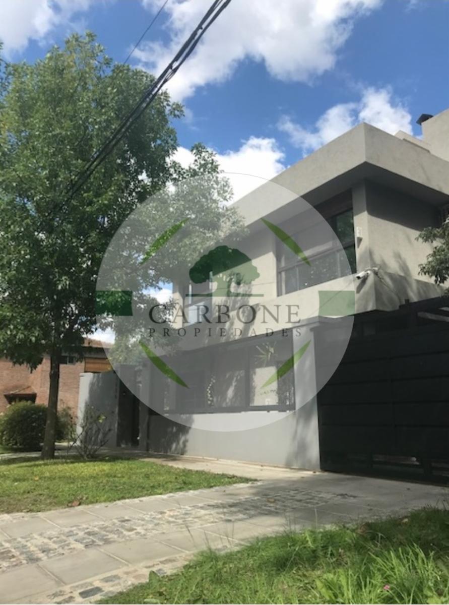 BARRIO INGLES Hurlingham en VENTA Chalet Zona Residencial Exclusivo.