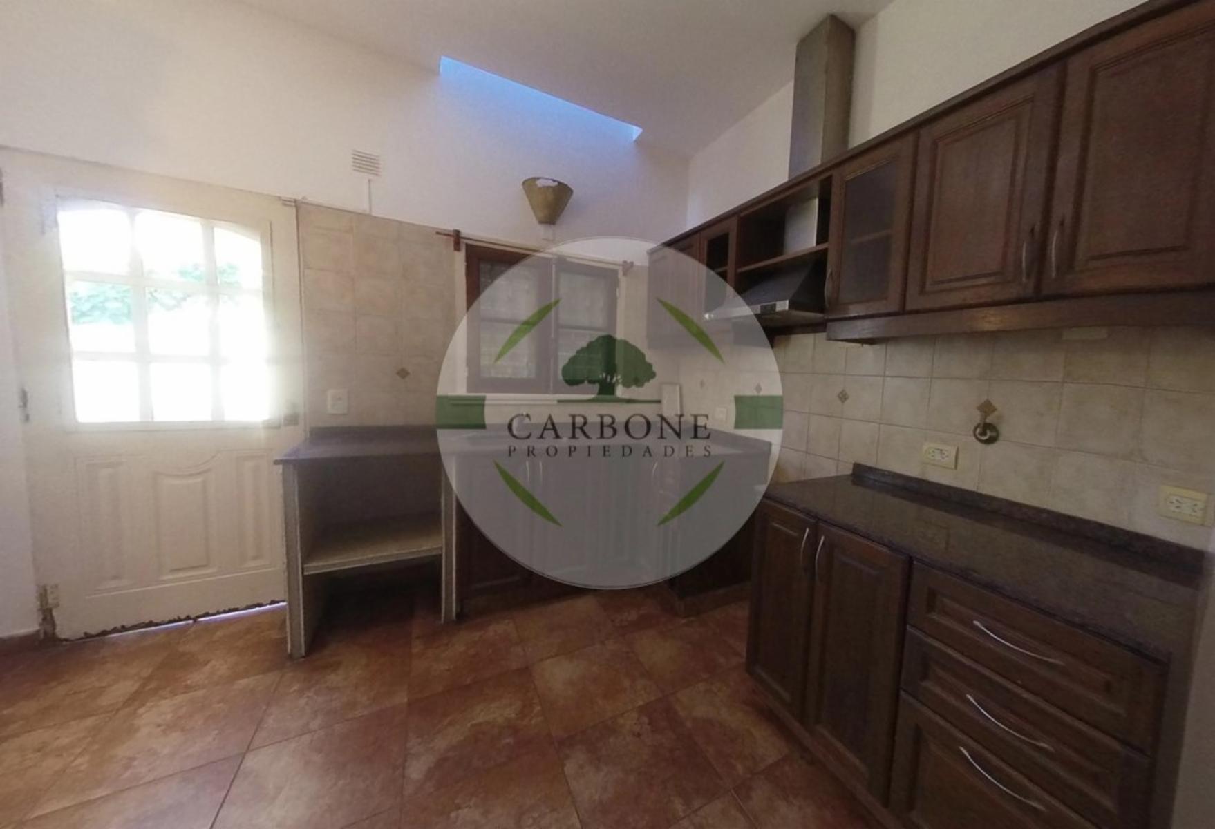 NUEVA TASACION OPORTUNIDAD VENTA HURLINGHAM EXCELENTE UBICACION 3 DORMITORIOS