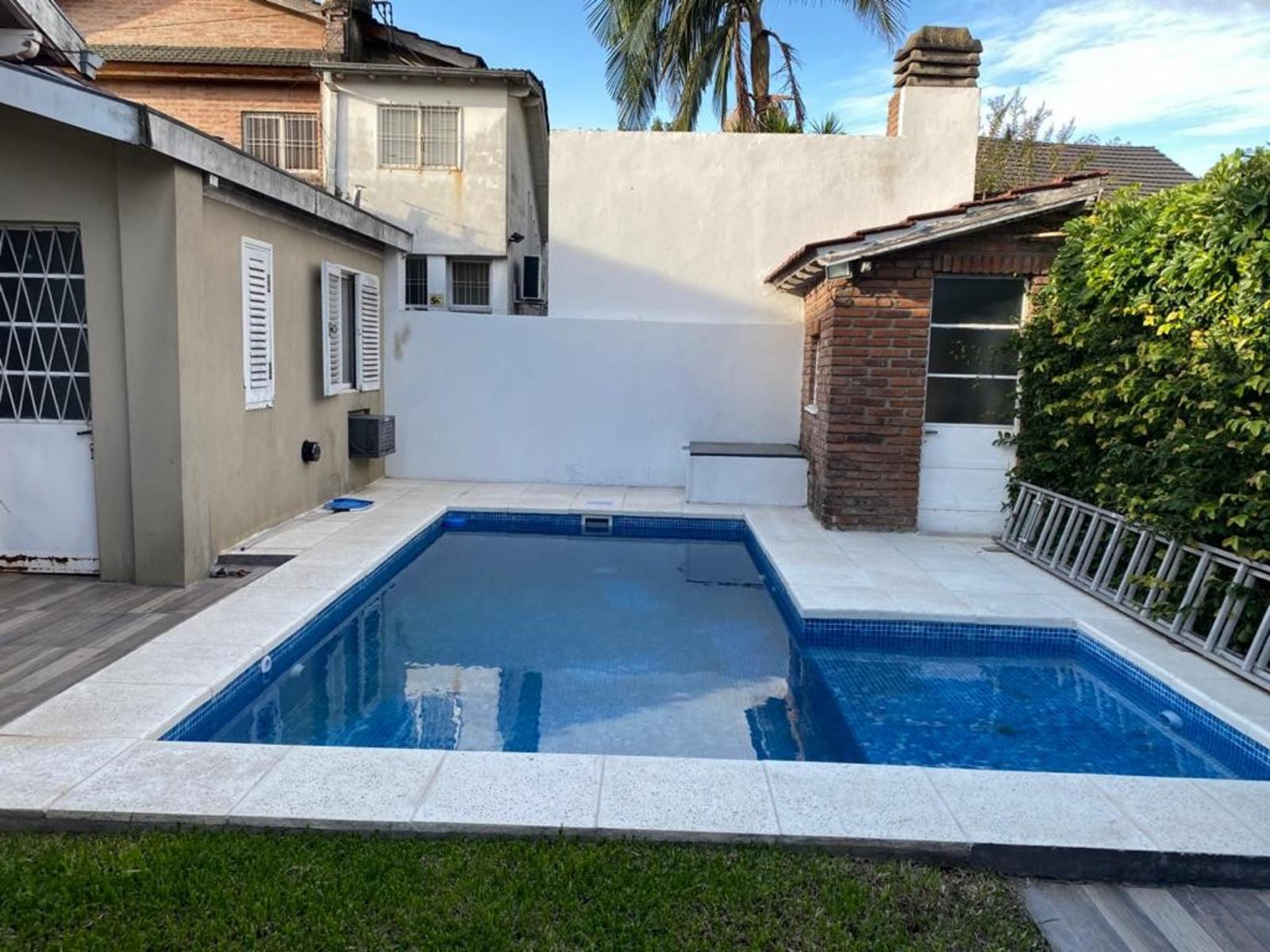 V E N T A Chalet Lote 10x20 Ciudad Jardín