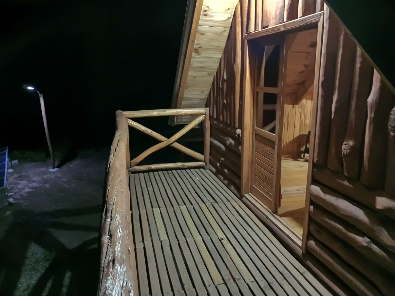 Complejo De Cabañas. Ideal Inversor Con Deseo De Vivir Rodeado De Naturaleza. Excelente Renta - 17