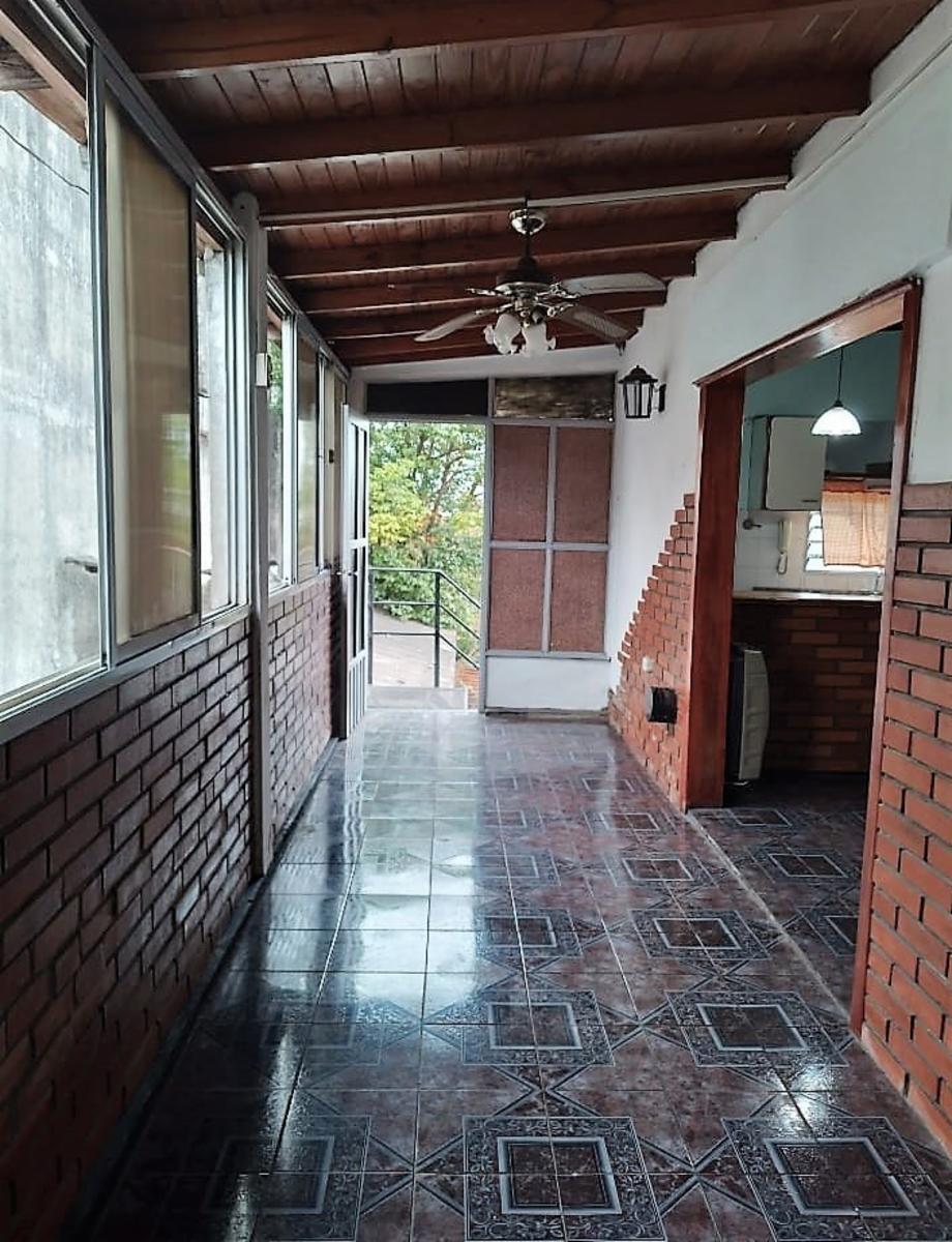 VENTA EN BLOCK, CASA 3 AMBIENTES. CON JARDIN, MAS UN DEPARTAMENTO 3 AMB.P.H. SANTOS TESEI. ¡¡¡OPORTUNIDAD