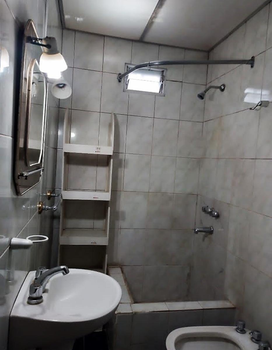 VENTA EN BLOCK, CASA 3 AMBIENTES. CON JARDIN, MAS UN DEPARTAMENTO 3 AMB.P.H. SANTOS TESEI. ¡¡¡OPORTUNIDAD — foto 5