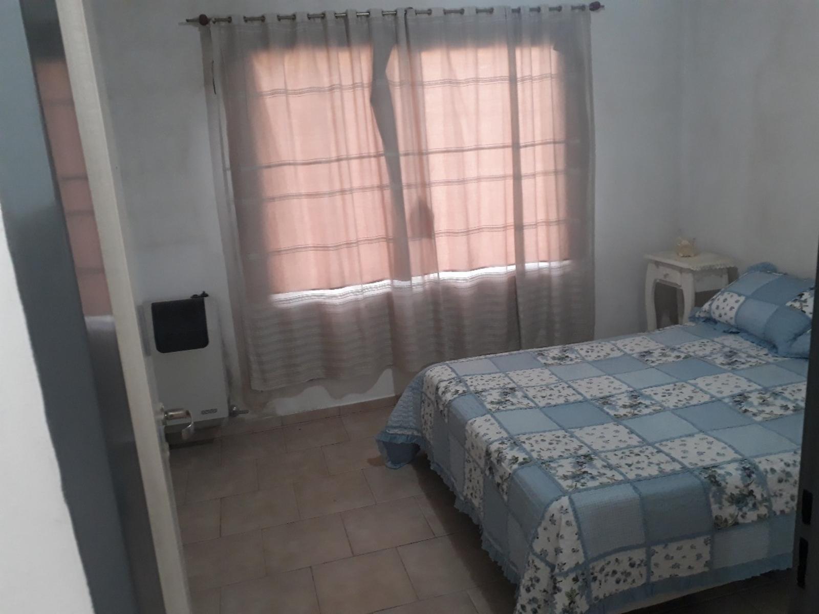 DUPLEX EN VENTA 3 AMBIENTES CON GARAGE Y FONDO LIBRE — foto 4