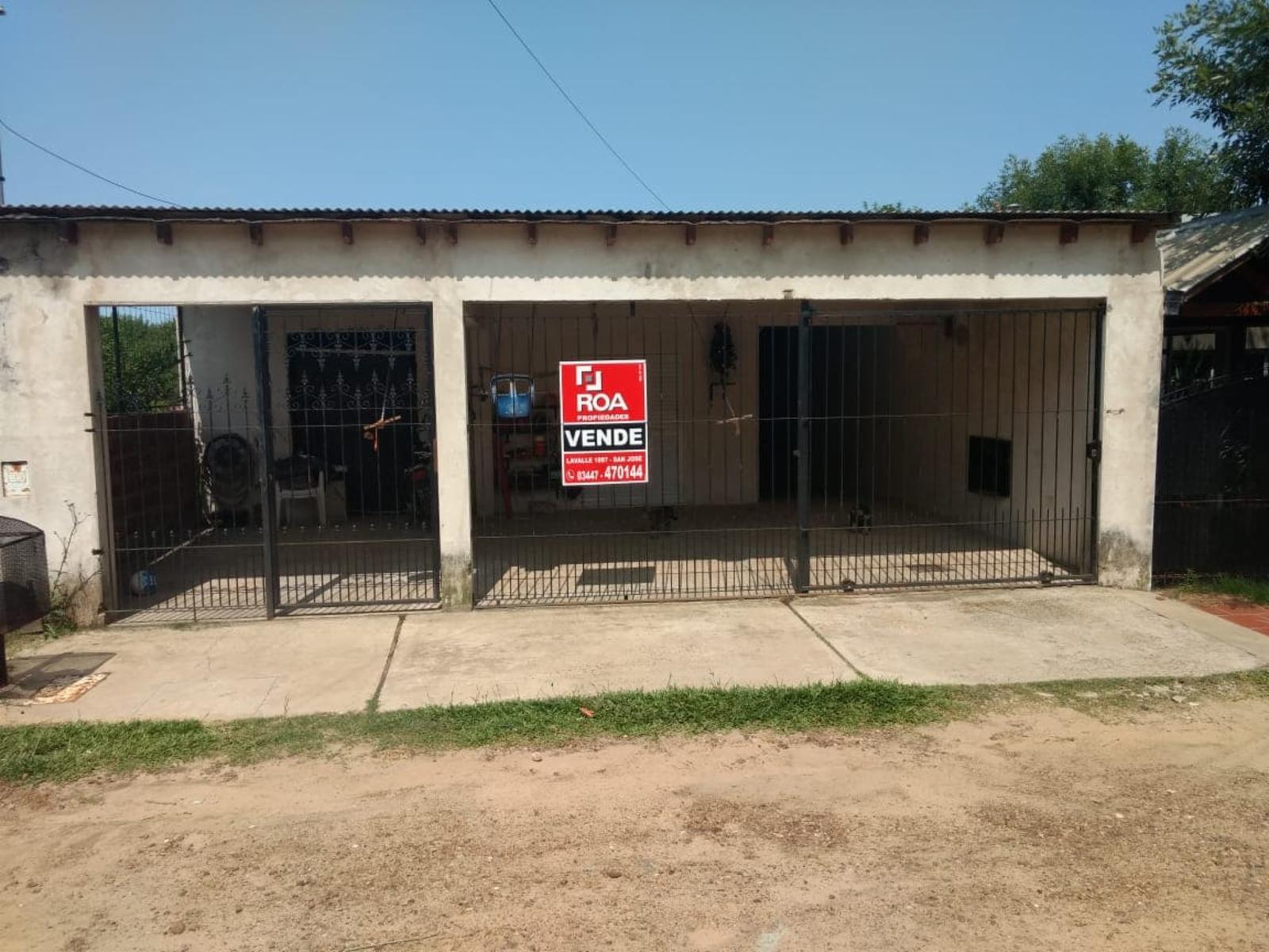 Casa en San José - E. Ríos